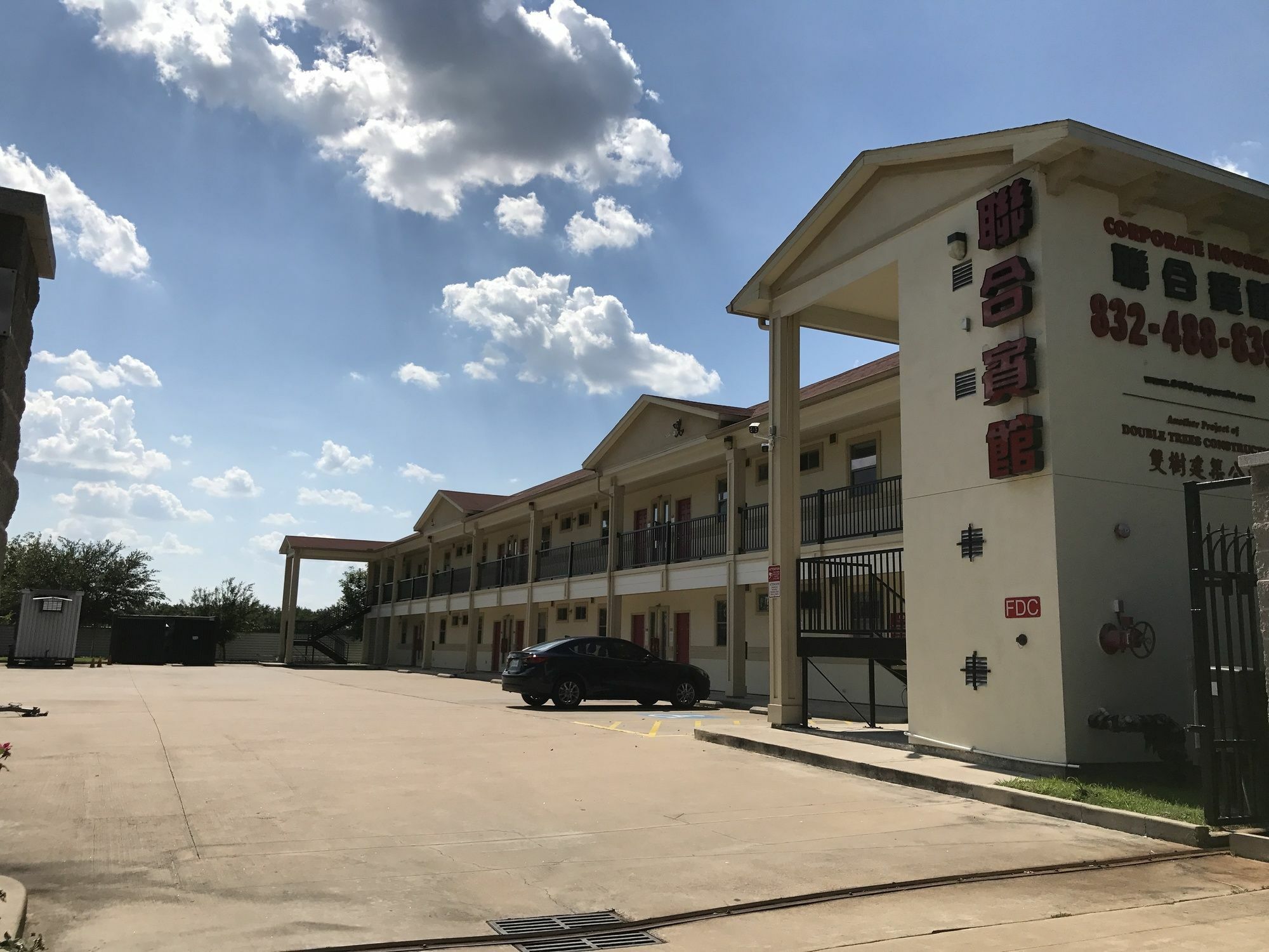 Villa Corporate 2 Bedroom Suite Furnished Condo ヒューストン エクステリア 写真